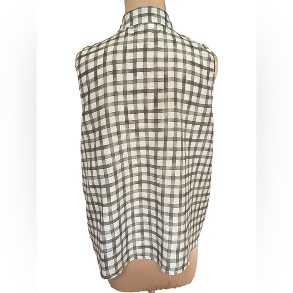 Talbots petite medium silk blend sleeveless tie front blouse. Preloved - Picture 4 of 6